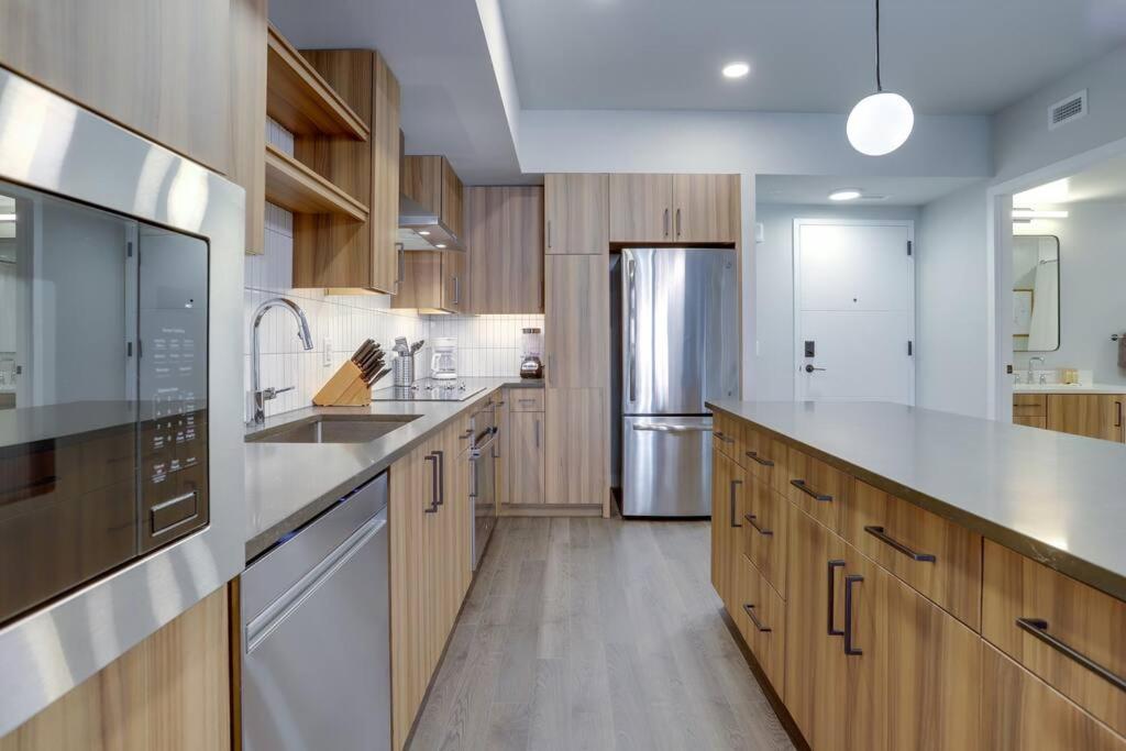Gorgeous 1 Bedroom At Clarendon With Gym And Rooftop Arlington Kültér fotó