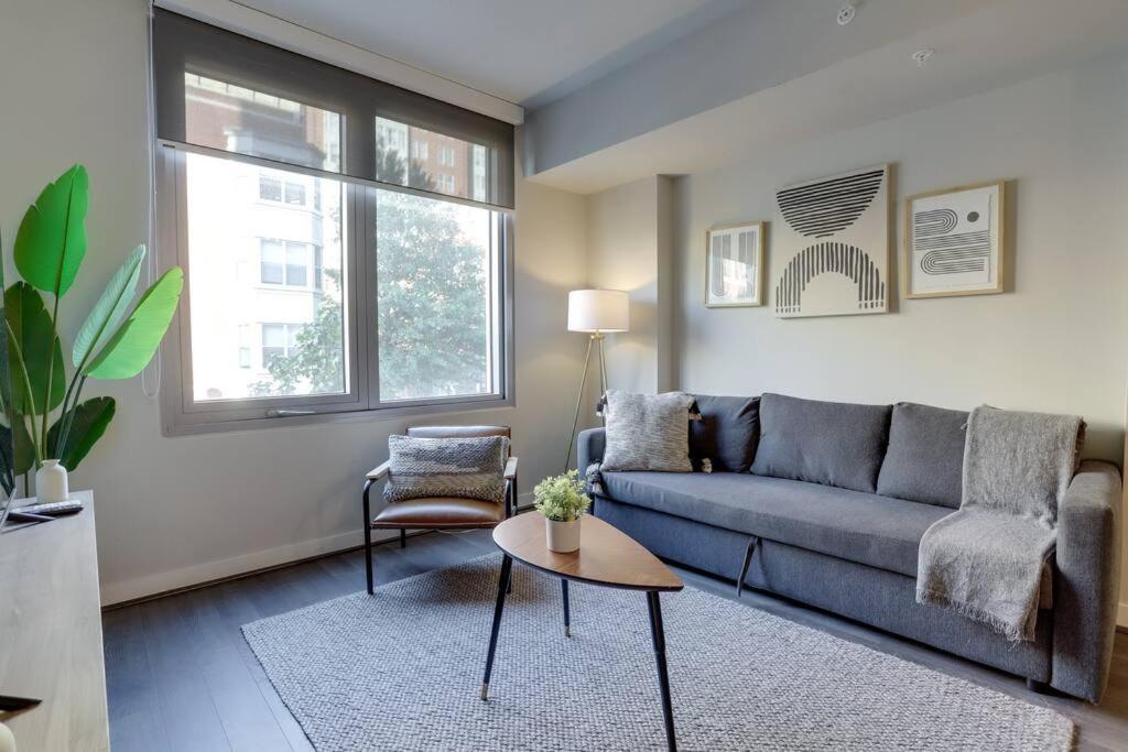 Gorgeous 1 Bedroom At Clarendon With Gym And Rooftop Arlington Kültér fotó