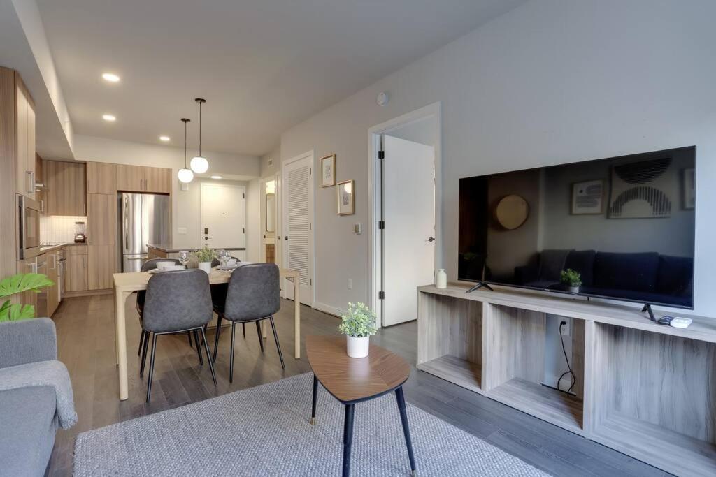 Gorgeous 1 Bedroom At Clarendon With Gym And Rooftop Arlington Kültér fotó