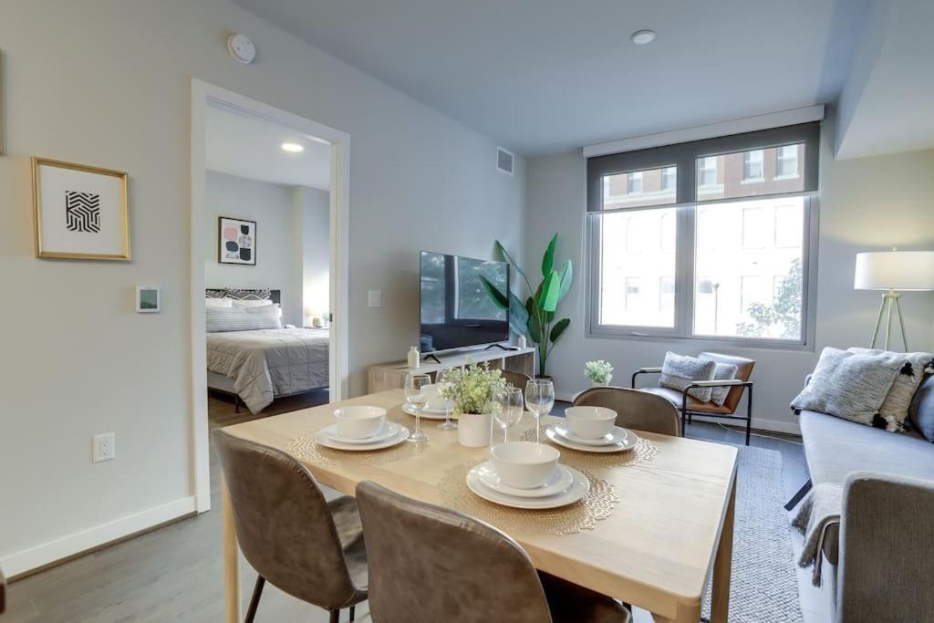 Gorgeous 1 Bedroom At Clarendon With Gym And Rooftop Arlington Kültér fotó