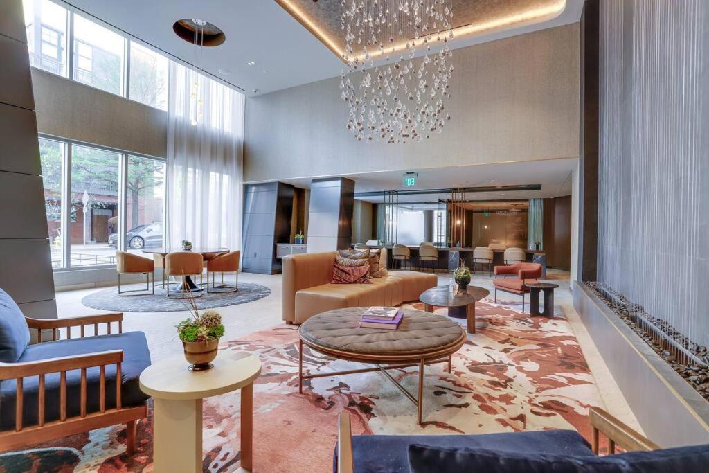 Gorgeous 1 Bedroom At Clarendon With Gym And Rooftop Arlington Kültér fotó